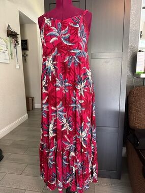 torrid Red Tropical Palm-Print Maxi Dress 1x (14/16)